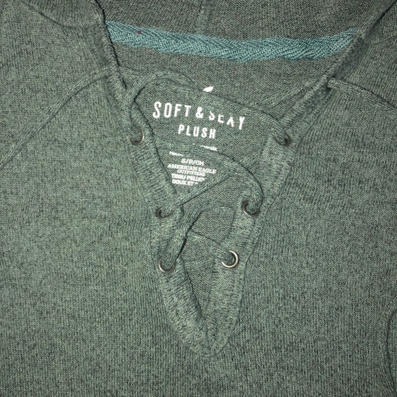 AMERICAN EAGLE SOFT & SEXY GREEN LACE UP HOODIE - Picture 2 of 3